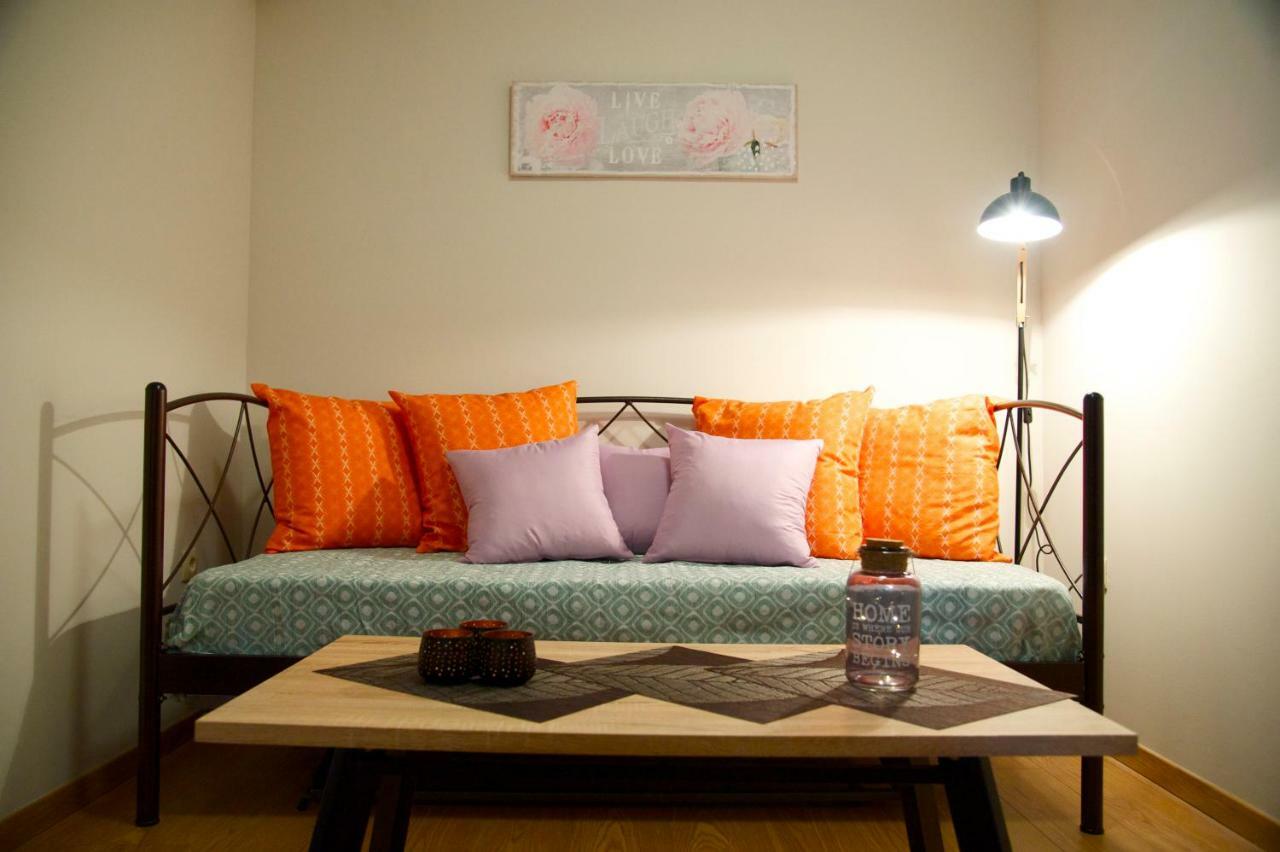Stylish And Elegant Apts Daire Atina Dış mekan fotoğraf